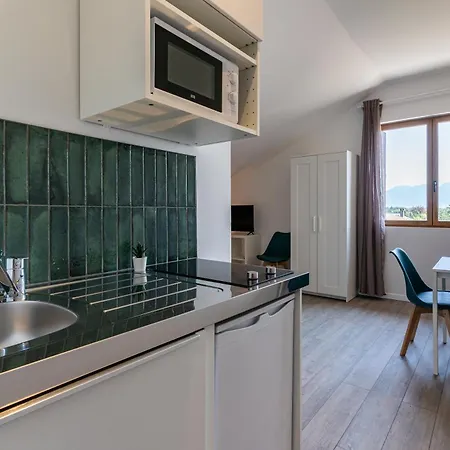 Appartement Pres De Geneve Au Calme